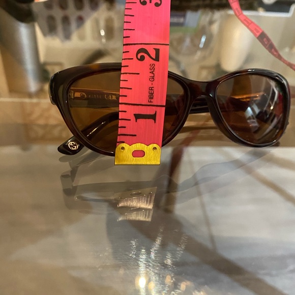 Authentic Gucci sunglasses - Picture 8 of 8